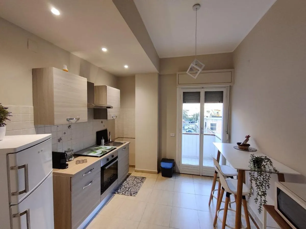 Elpida Apartment Reggio di Calabria 0*,