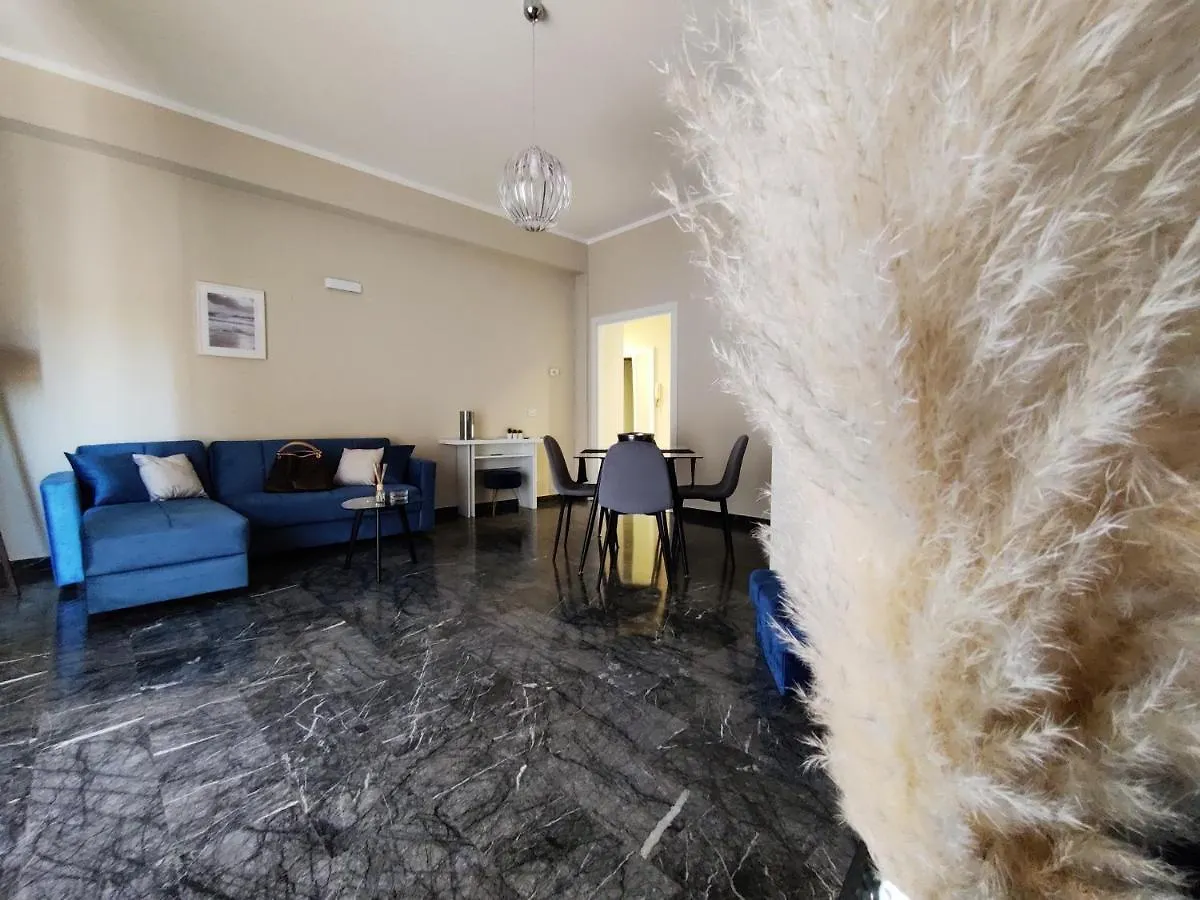 Elpida Apartment Reggio Calabria 0*,
